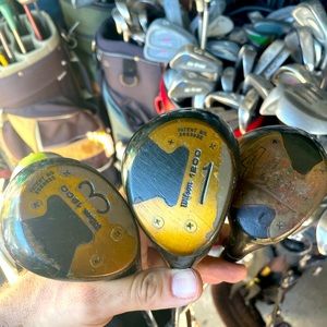 Vintage golf clubs 3 Pc in right handed .